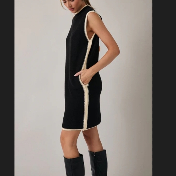 Gilli Dresses & Skirts - Gilli Black and Cream Mini Dress